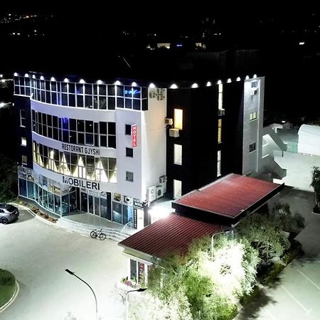 Grand Hotel Gjyshi Qerrexhias Extérieur photo